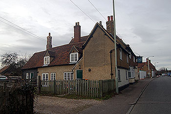 204 High Street seen from the south February 2012